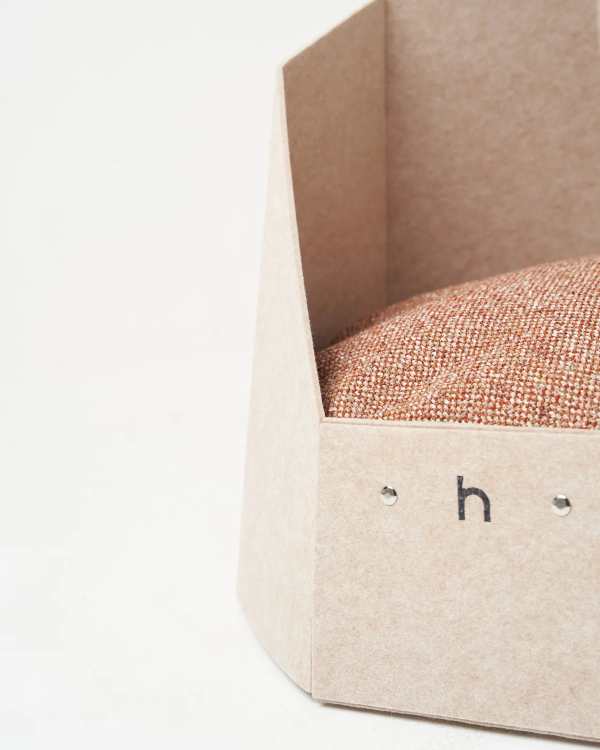 Nest Houm